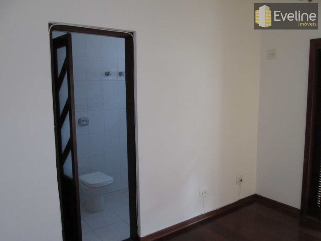 Casa de Condomínio em Mogi das Cruzes, no bairro Vila Oliveira