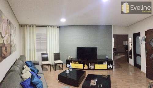 Casa, código 1410 em Mogi das Cruzes, bairro Jardim das Bandeiras