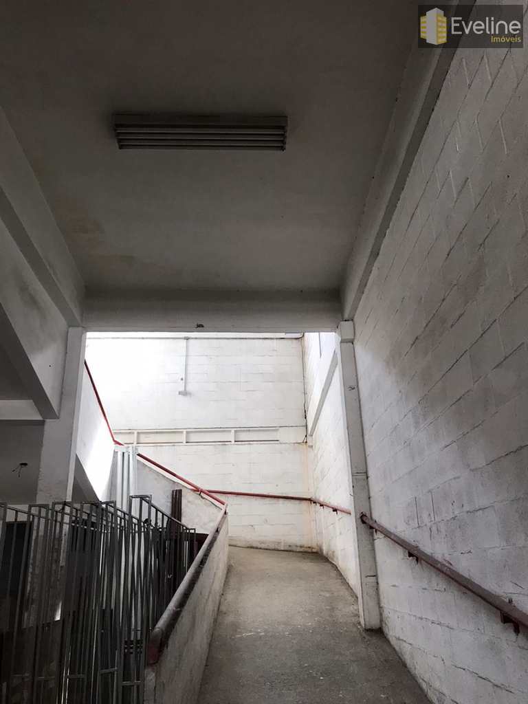 Galpão em Mogi das Cruzes, no bairro Vila Celeste