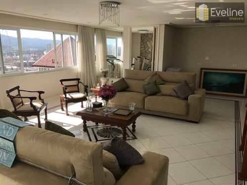 Apartamento, código 1624 em Mogi das Cruzes, bairro Centro