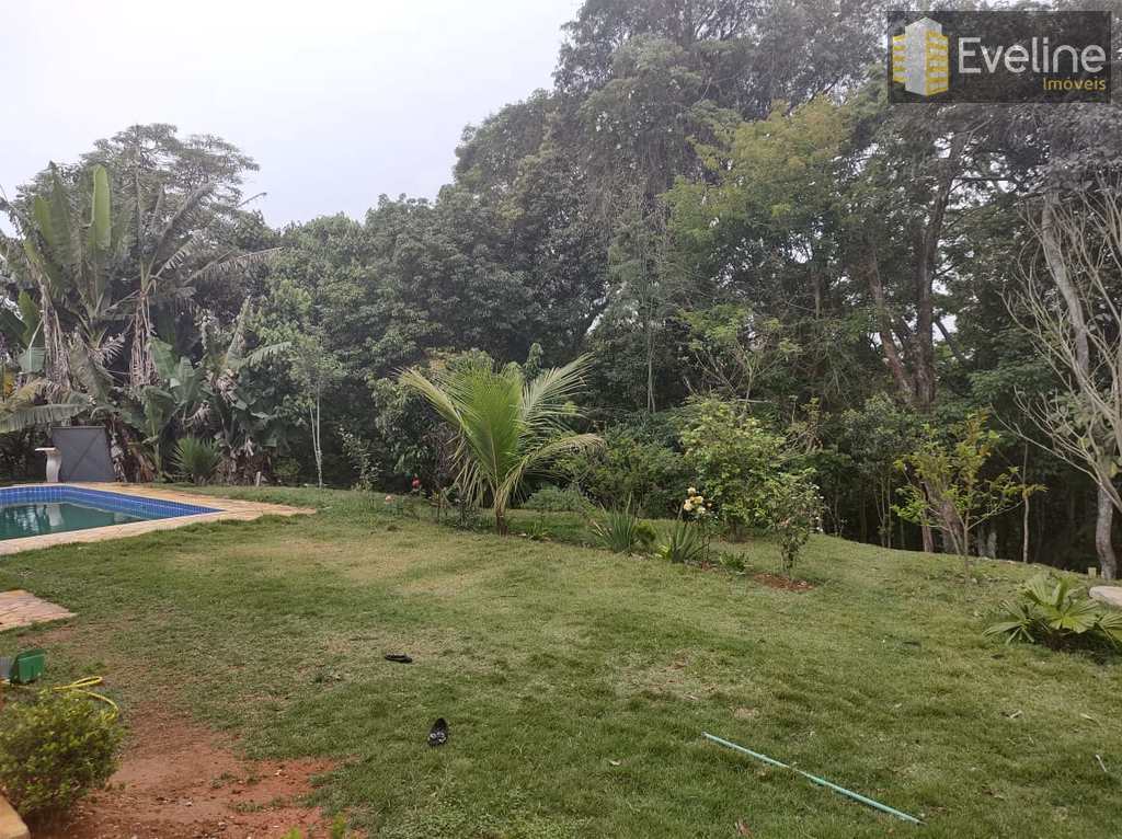 Chácara em Mogi das Cruzes, no bairro Jardim Santos Dumont I