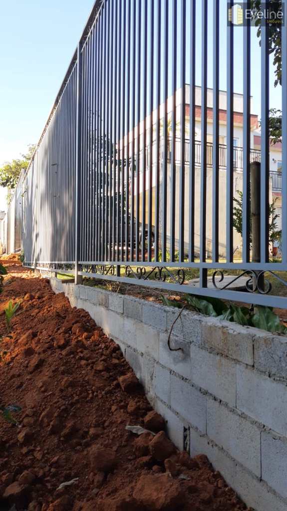 Chácara em Mogi das Cruzes, no bairro Jardim Santos Dumont I