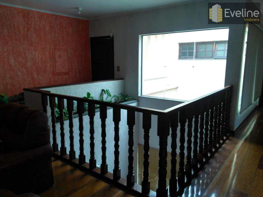Sobrado em Mogi das Cruzes, no bairro Vila Suissa