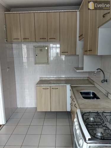 Apartamento, código 2021 em Mogi das Cruzes, bairro Vila Mogilar