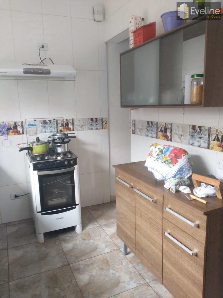 Casa em Mogi das Cruzes, no bairro Jardins do Paraíso
