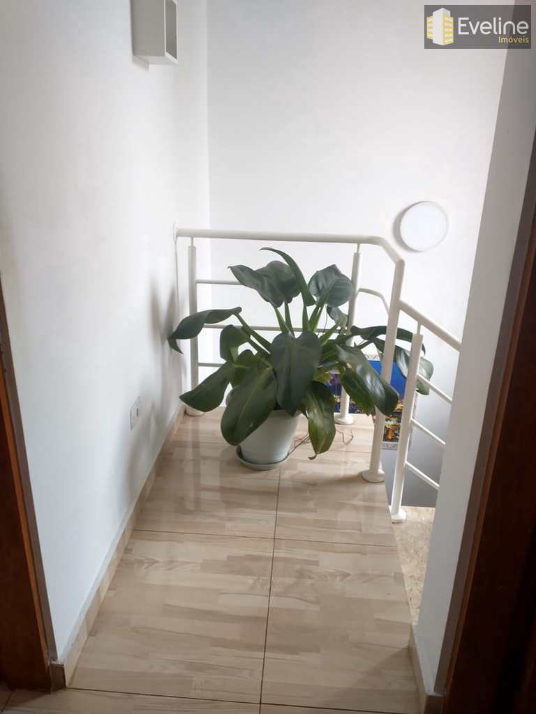 Casa em Mogi das Cruzes, no bairro Jardins do Paraíso