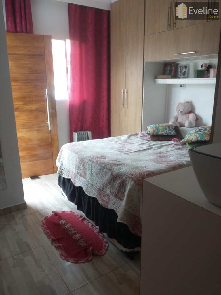 Casa em Mogi das Cruzes, no bairro Jardins do Paraíso