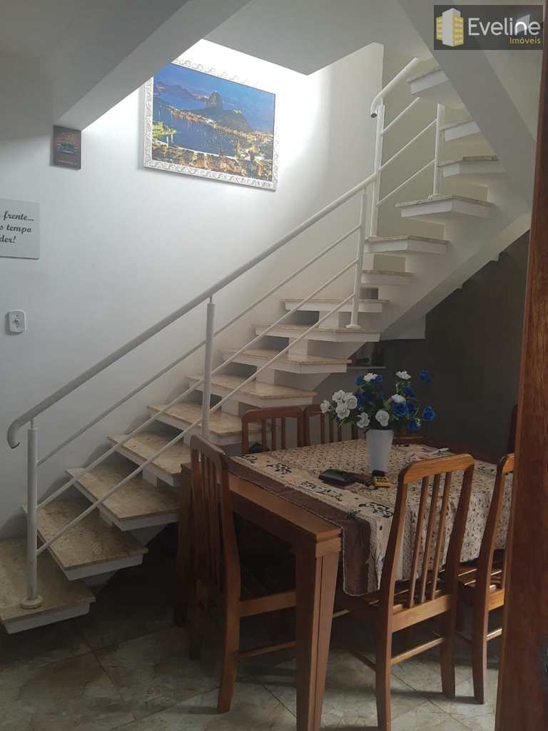 Casa em Mogi das Cruzes, no bairro Jardins do Paraíso