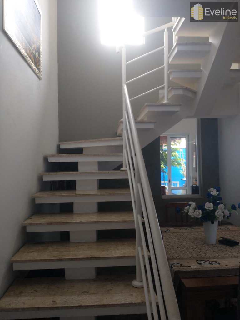 Casa em Mogi das Cruzes, no bairro Jardins do Paraíso