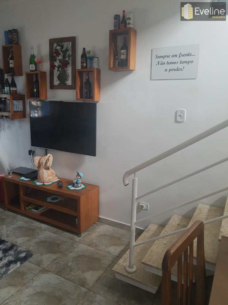 Casa em Mogi das Cruzes, no bairro Jardins do Paraíso
