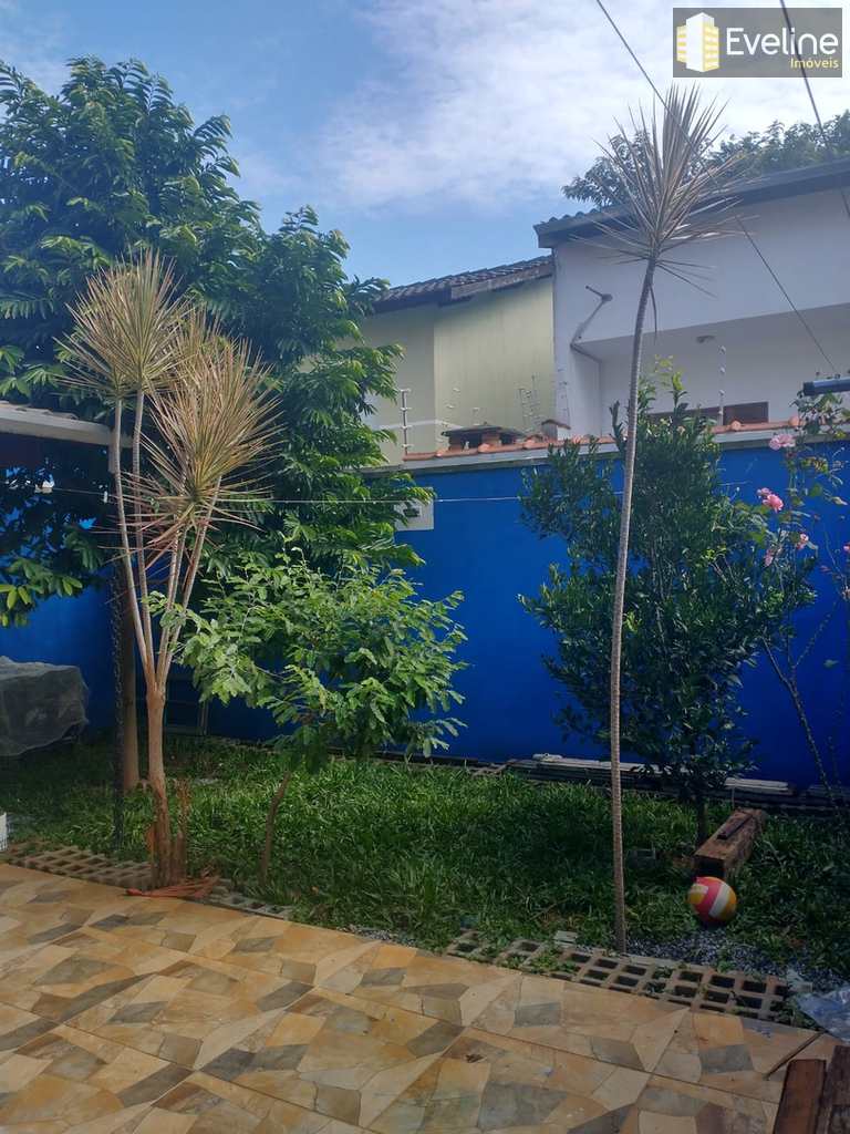 Casa em Mogi das Cruzes, no bairro Jardins do Paraíso