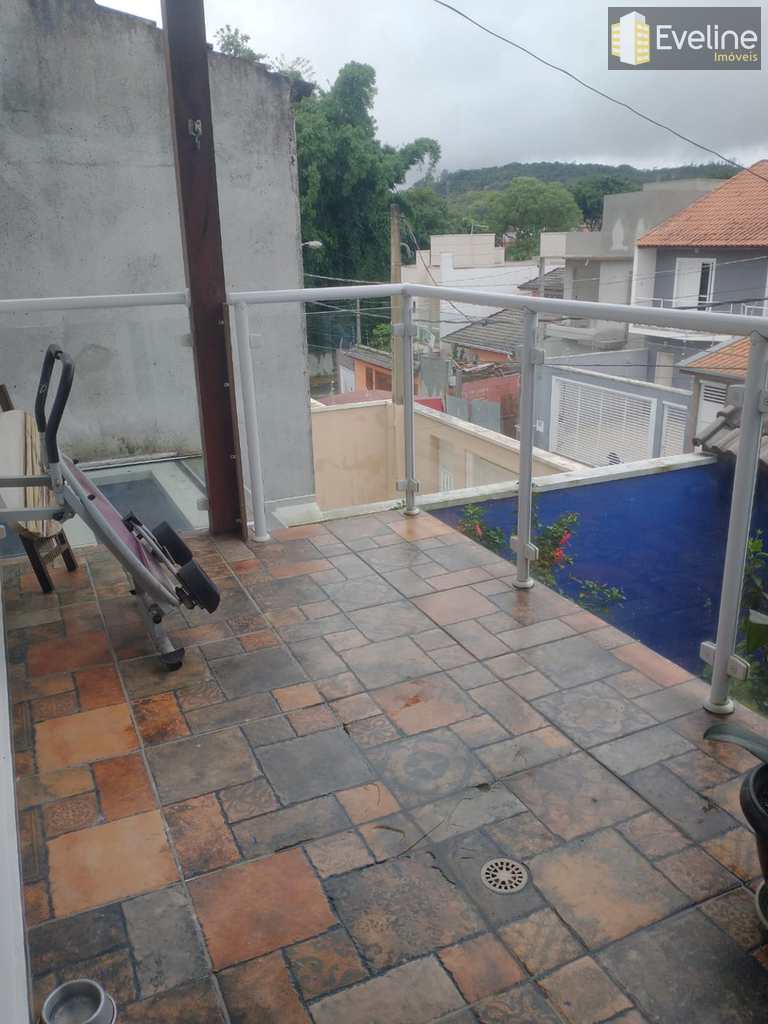 Casa em Mogi das Cruzes, no bairro Jardins do Paraíso