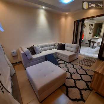 Casa em Mogi das Cruzes, bairro Mogi Moderno