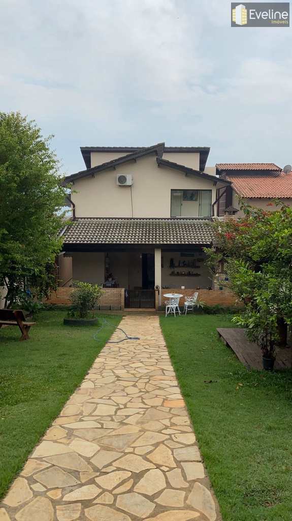 Casa em Mogi das Cruzes, no bairro Vila Suissa