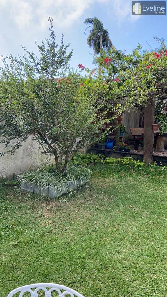 Casa em Mogi das Cruzes, no bairro Vila Suissa