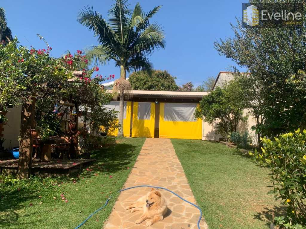 Casa em Mogi das Cruzes, no bairro Vila Suissa