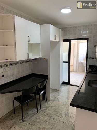 Apartamento, código 2884 em Mogi das Cruzes, bairro Vila Mogilar