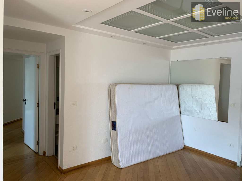 Apartamento em Mogi das Cruzes, no bairro Vila Mogilar