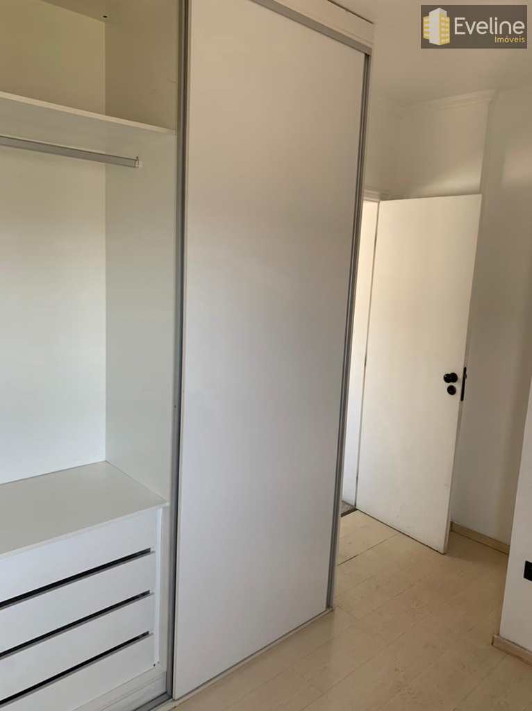 Apartamento em Mogi das Cruzes, no bairro Vila Mogilar
