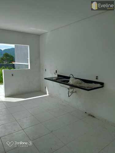 Casa, código 2890 em Mogi das Cruzes, bairro Vila Suissa