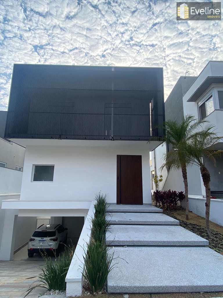 Casa de Condomínio em Mogi das Cruzes, no bairro Fazenda Rodeio