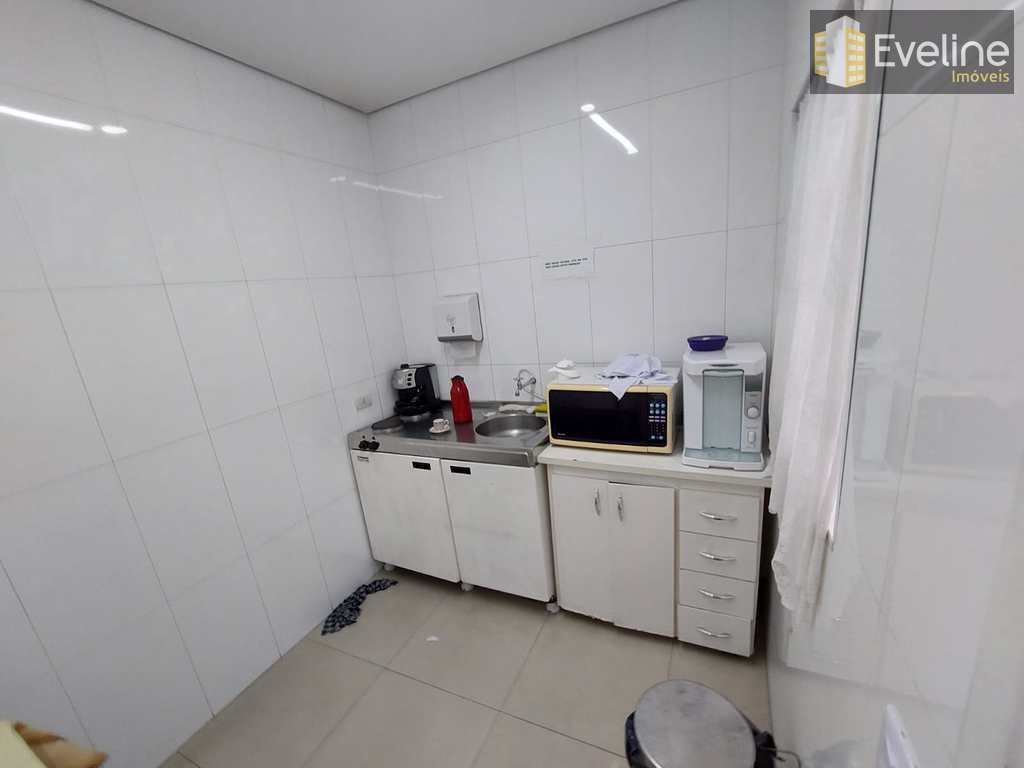 Prédio Comercial em Mogi das Cruzes, no bairro Centro
