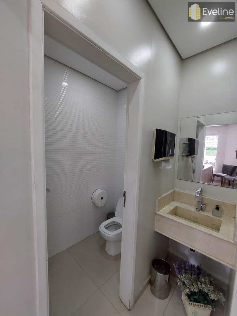 Prédio Comercial em Mogi das Cruzes, no bairro Centro