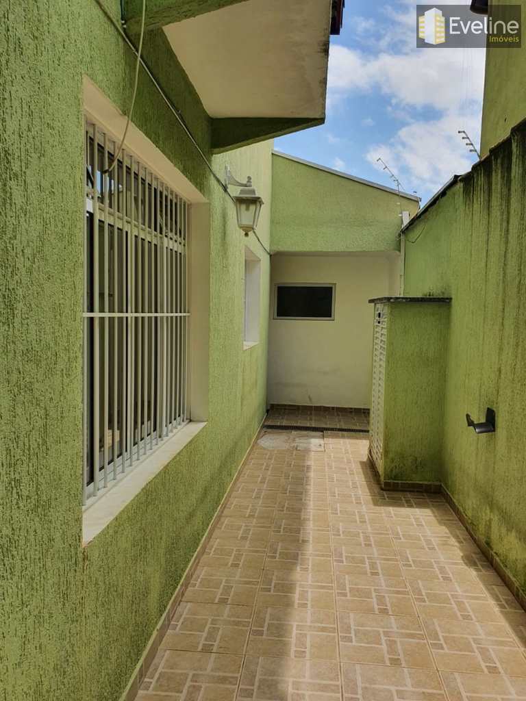 Casa em Mogi das Cruzes, no bairro Vila Lavínia