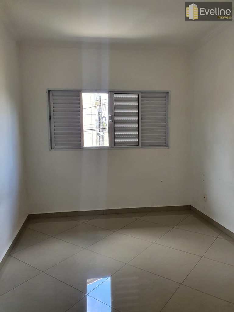 Casa em Mogi das Cruzes, no bairro Vila Lavínia