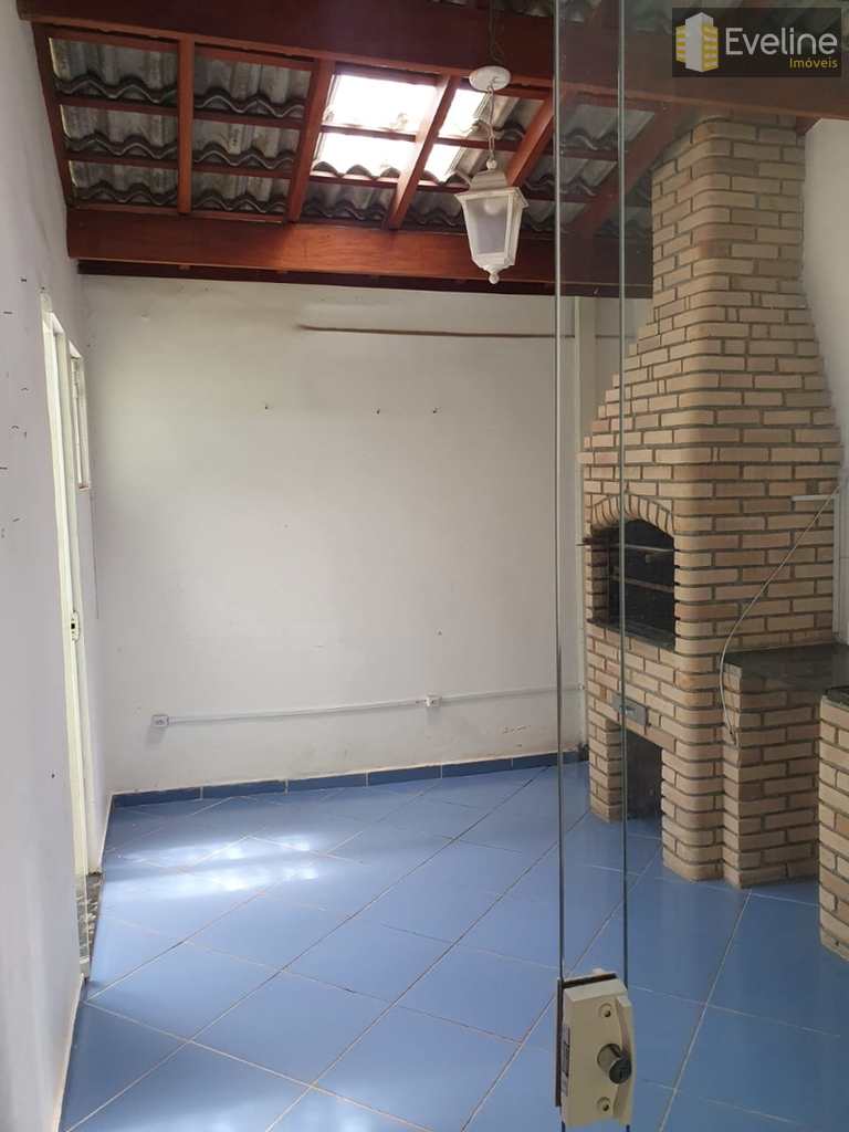 Casa em Mogi das Cruzes, no bairro Vila Lavínia