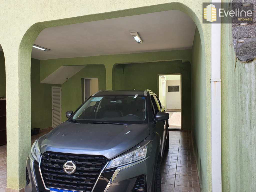 Casa em Mogi das Cruzes, no bairro Vila Lavínia