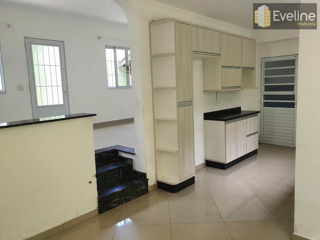 Casa em Mogi das Cruzes, no bairro Vila Lavínia