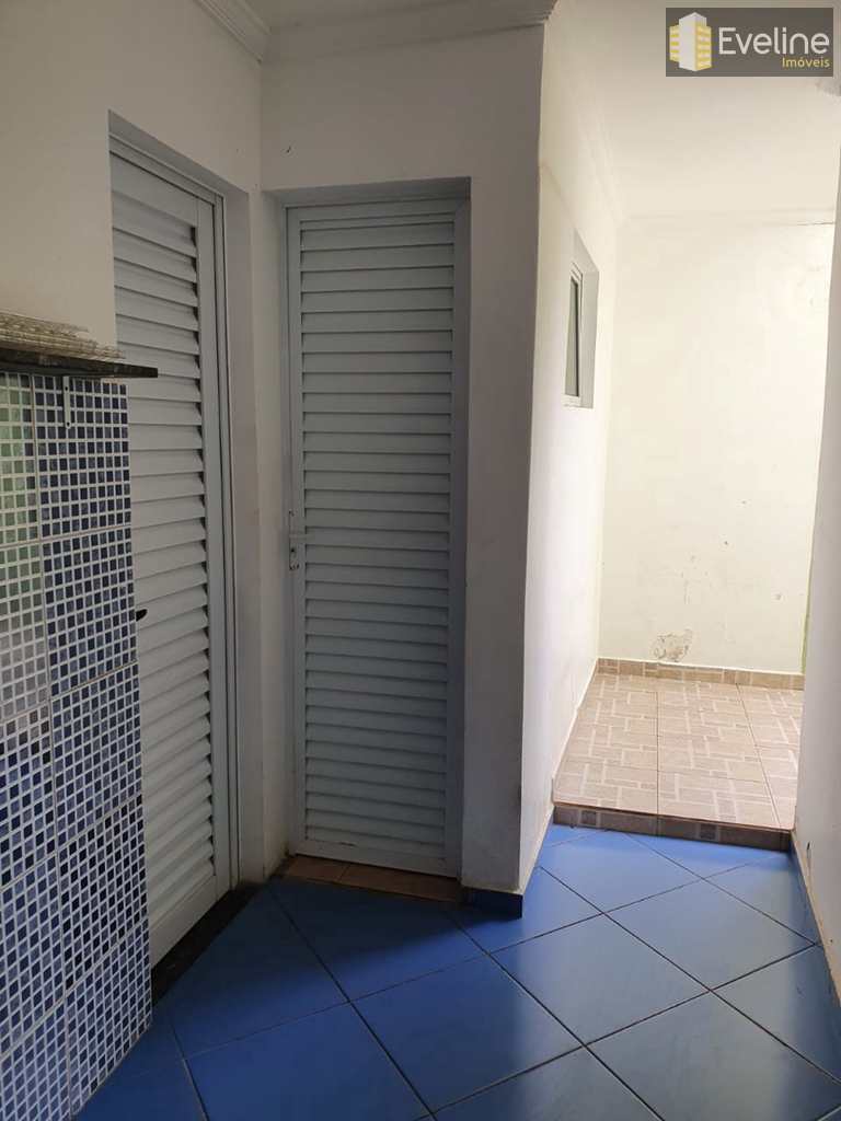 Casa em Mogi das Cruzes, no bairro Vila Lavínia