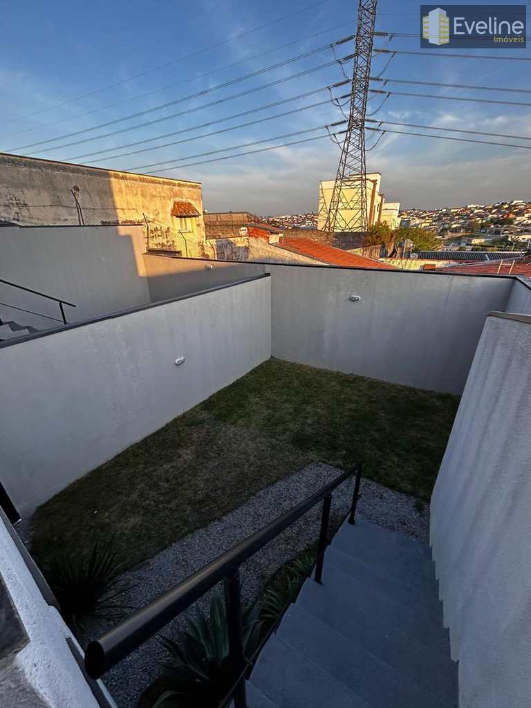 Casa em Mogi das Cruzes, no bairro Vila Lavínia