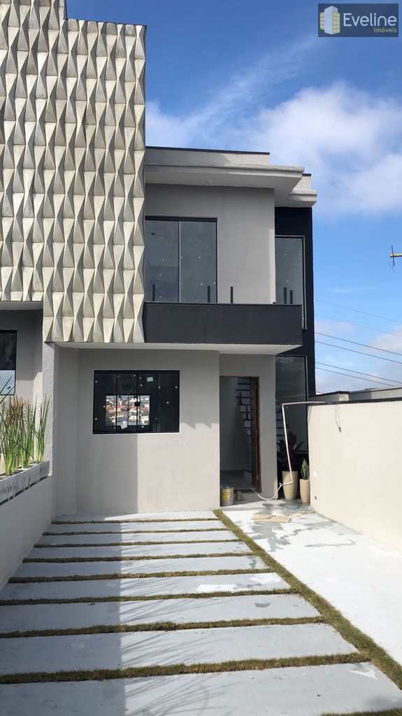 Casa em Mogi das Cruzes, no bairro Vila Lavínia
