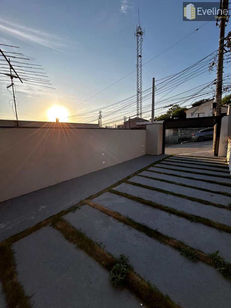 Casa em Mogi das Cruzes, no bairro Vila Lavínia