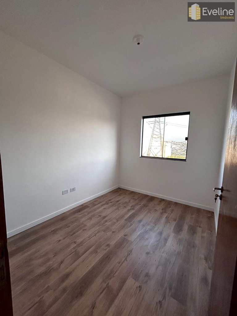 Casa em Mogi das Cruzes, no bairro Vila Lavínia