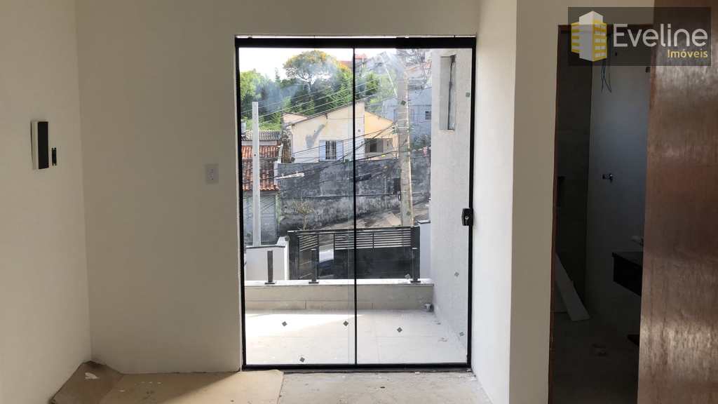 Casa em Mogi das Cruzes, no bairro Vila Lavínia