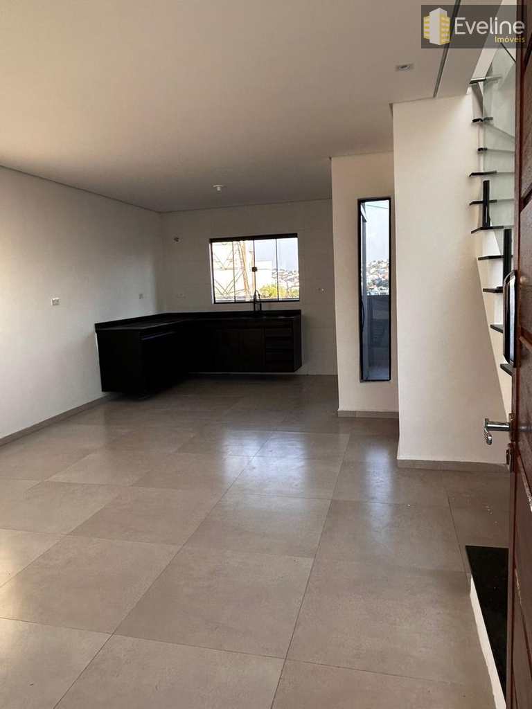Casa em Mogi das Cruzes, no bairro Vila Lavínia