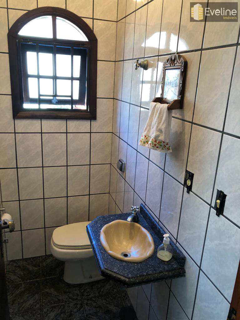 Casa em Mogi das Cruzes, no bairro Vila Lavínia
