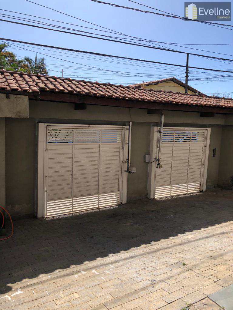 Casa em Mogi das Cruzes, no bairro Vila Lavínia
