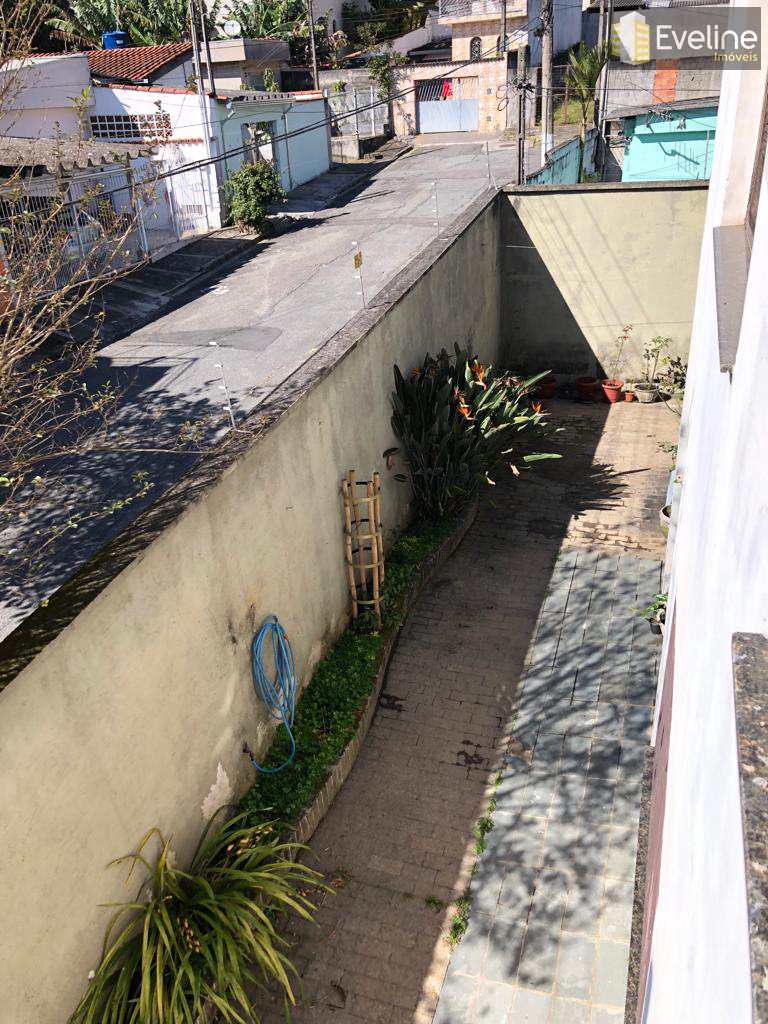 Casa em Mogi das Cruzes, no bairro Vila Lavínia