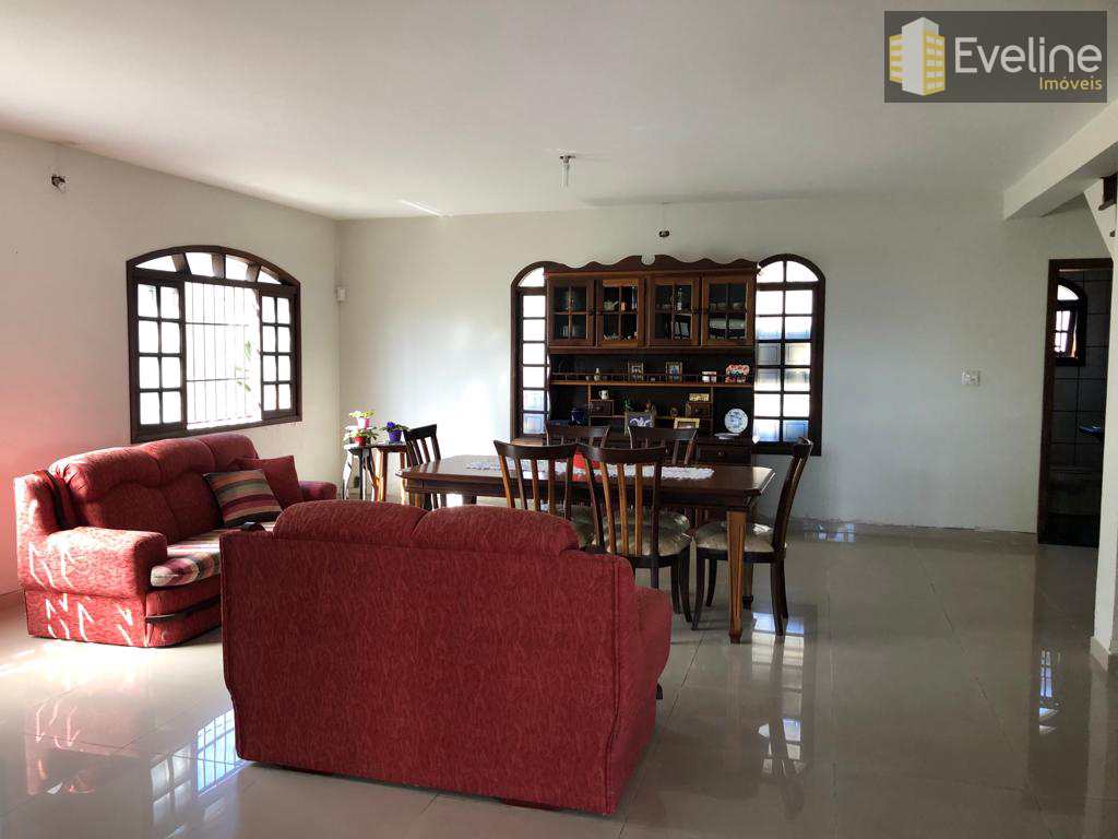Casa em Mogi das Cruzes, no bairro Vila Lavínia