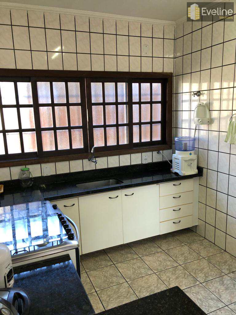 Casa em Mogi das Cruzes, no bairro Vila Lavínia