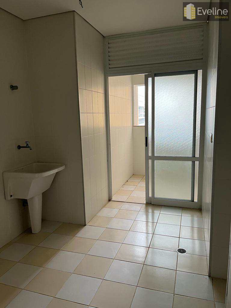 Apartamento em Mogi das Cruzes, no bairro Vila Oliveira