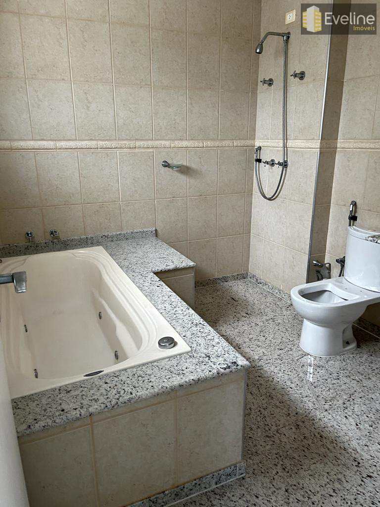 Apartamento em Mogi das Cruzes, no bairro Vila Oliveira