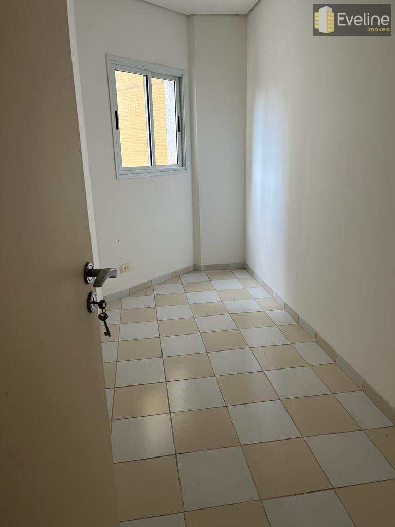 Apartamento em Mogi das Cruzes, no bairro Vila Oliveira