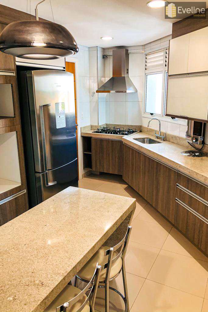 Apartamento em Mogi das Cruzes, no bairro Vila Oliveira