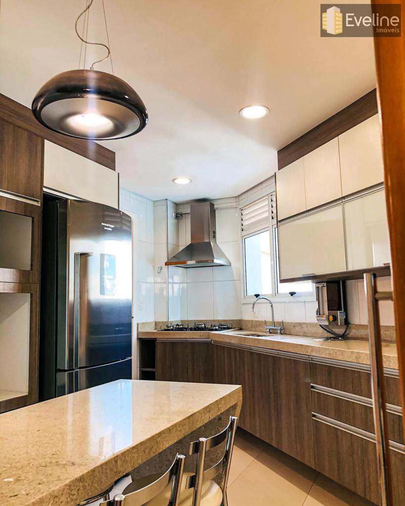 Apartamento em Mogi das Cruzes, no bairro Vila Oliveira