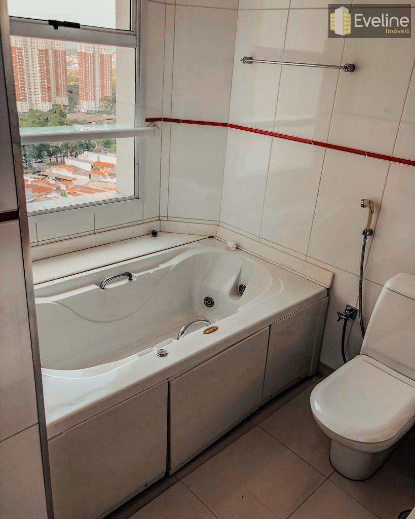 Apartamento em Mogi das Cruzes, no bairro Vila Oliveira